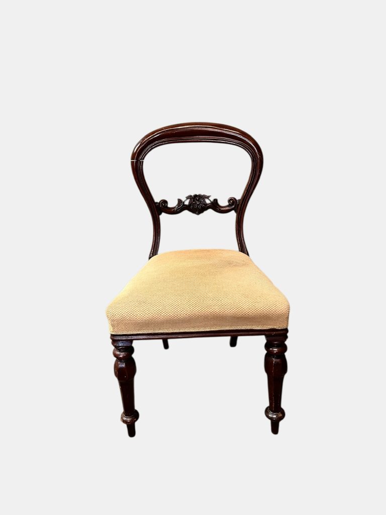 Antique Cream Balloon Chair